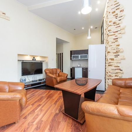 Comfortable Apartment On Mikhaylovskiy Lane Kiev Extérieur photo