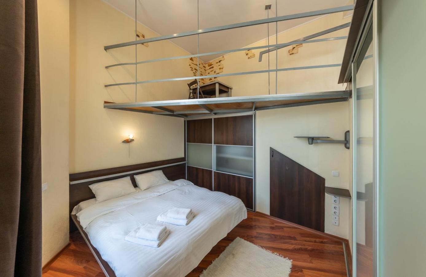 Comfortable Apartment On Mikhaylovskiy Lane Kiev Extérieur photo