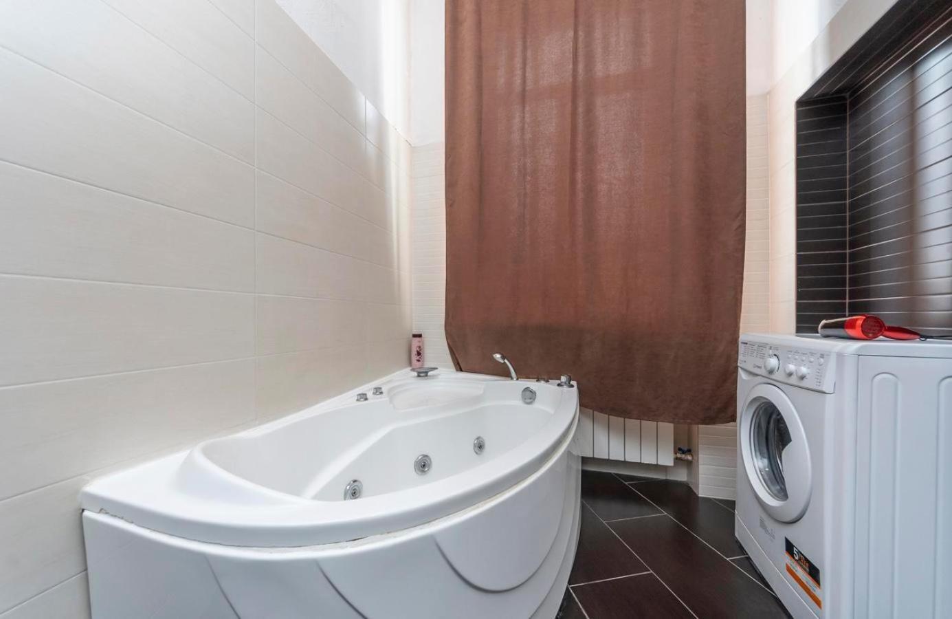 Comfortable Apartment On Mikhaylovskiy Lane Kiev Extérieur photo